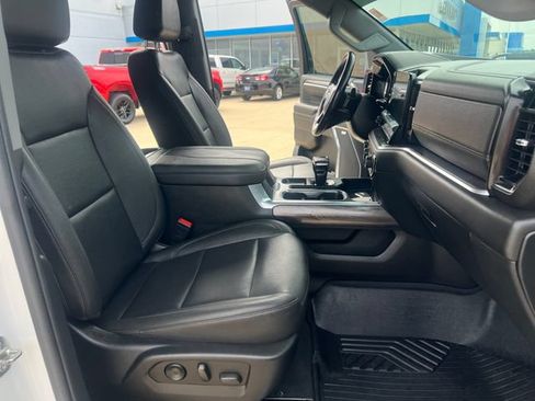Certified 2023 Chevrolet Silverado 1500 LTZ w/ LTZ Convenience Package II AWD/4WD image 17