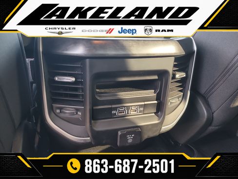 Used 2021 RAM 1500 Big Horn AWD/4WD image 14