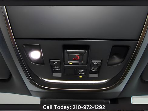 Used 2022 Lexus LS 500 RWD image 31