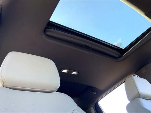 Used 2021 GMC Sierra 1500 SLT image 14