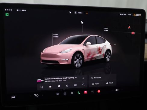 Used 2023 Tesla Model Y Long Range image 7