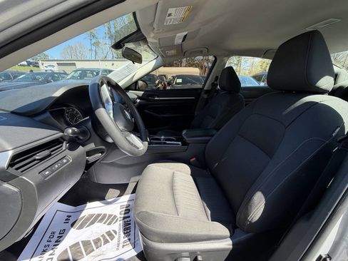 Used 2023 Nissan Altima 2.5 SV image 24