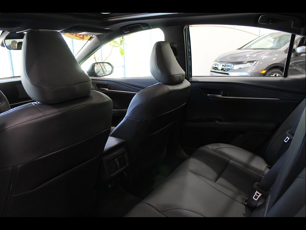 Used 2026 Toyota Camry XSE w/ Premium Package AWD/4WD image 15