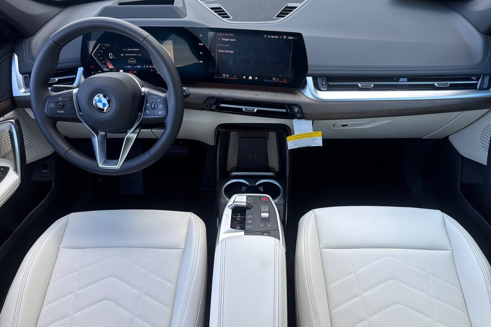 Used 2026 BMW X1 xDrive28i w/ Technology Package AWD/4WD image 15