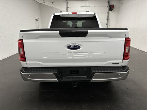 Used 2023 Ford F150 XLT image 9