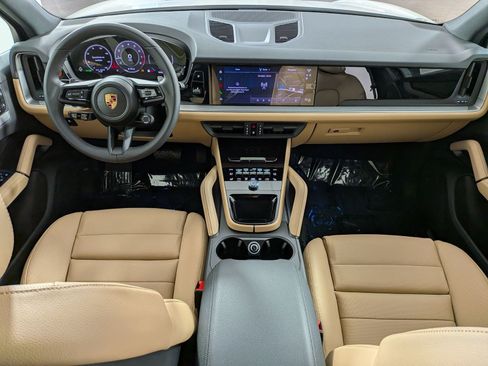 New 2026 Porsche Cayenne AWD/4WD image 21