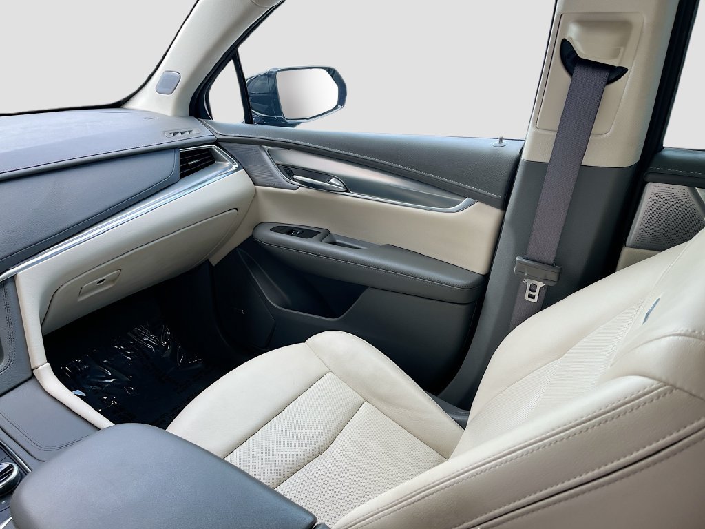Used 2024 Cadillac XT5 Premium Luxury AWD/4WD image 25