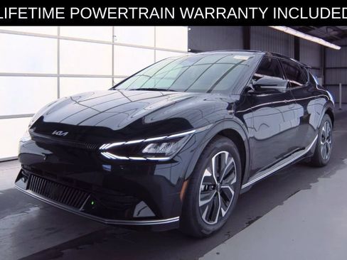 Used 2023 Kia EV6 Wind RWD image 3