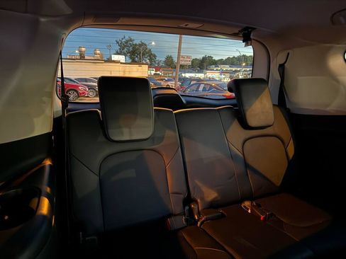 Used 2019 INFINITI QX80 Luxe AWD/4WD image 33