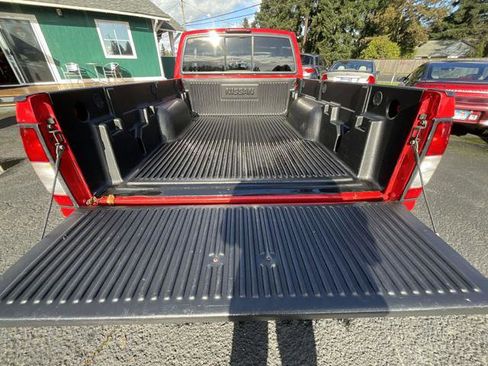 Used 1999 Nissan Frontier XE image 6
