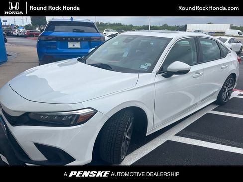 Certified 2022 Honda Civic Touring image 1