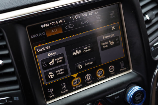 Used 2015 Jeep Grand Cherokee Limited AWD/4WD image 35