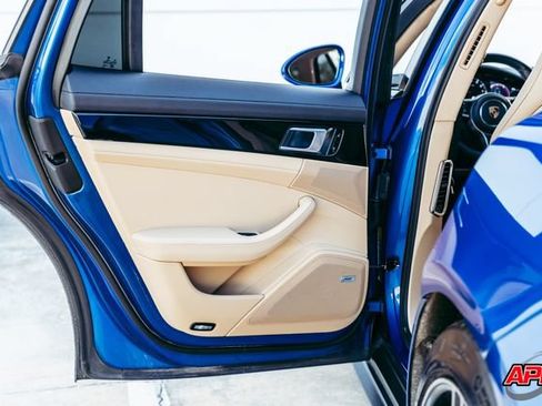 Used 2018 Porsche Panamera 4S AWD/4WD image 75