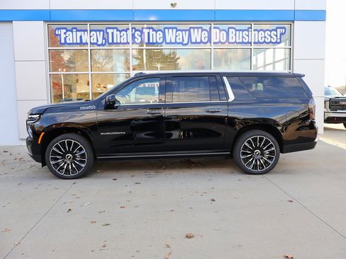 New 2025 Chevrolet Suburban High Country image 7