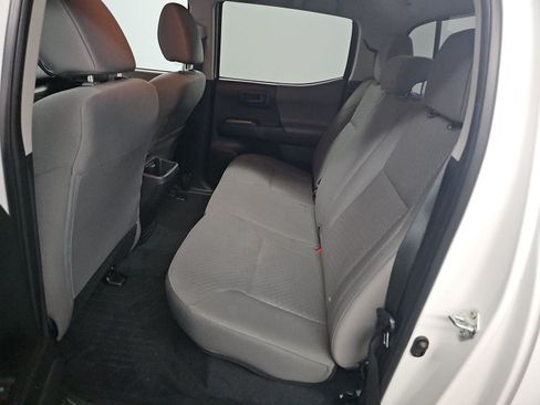 Used 2023 Toyota Tacoma SR AWD/4WD image 13