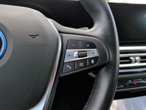 Certified 2024 BMW i4 eDrive35 w/ Convenience Package RWD image 25