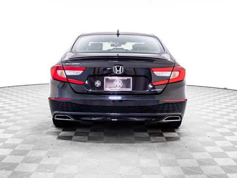 Used 2020 Honda Accord Sport image 4