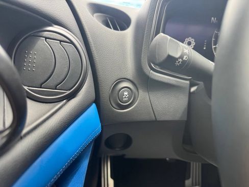 Used 2025 Nissan Z Performance w/ Floor Mat Package RWD image 32