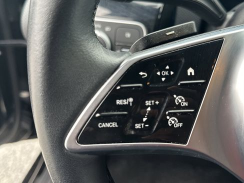 Used 2025 Mercedes-Benz CLA 250 4MATIC image 24