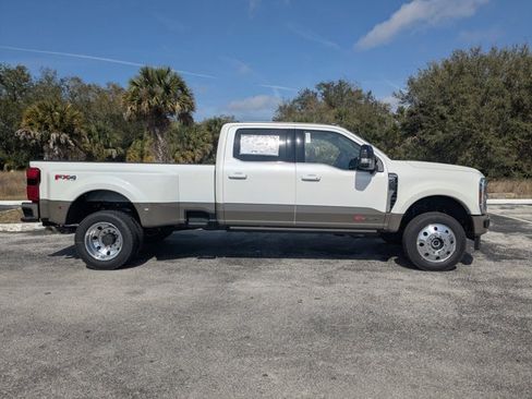 New 2026 Ford F450 King Ranch w/ FX4 Off-Road Package image 4