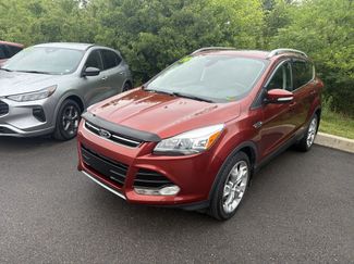 Used 2014 Ford Escape Titanium w/ Equipment Group 401A AWD/4WD video 2