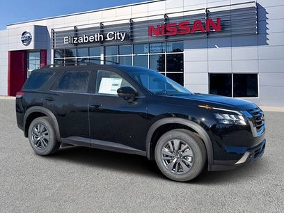 New 2025 Nissan Pathfinder SV