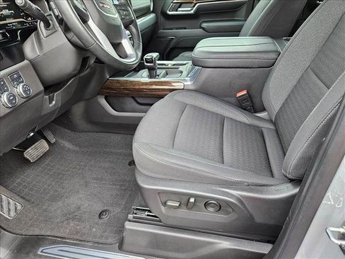 Used 2024 GMC Sierra 1500 Elevation AWD/4WD image 15