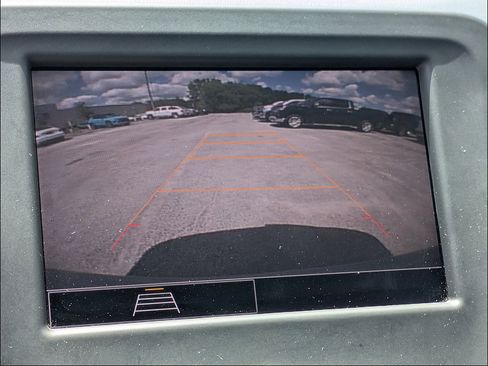 Certified 2023 Chevrolet Equinox RS FWD image 23