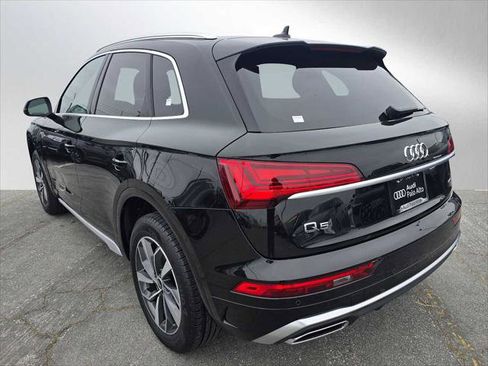 Certified 2025 Audi Q5 2.0T Premium Plus AWD/4WD image 5