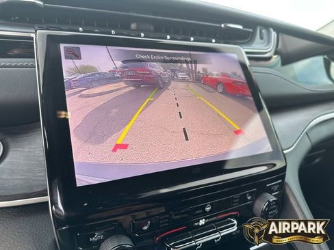 New 2023 Jeep Grand Cherokee 4WD 4xe image 22