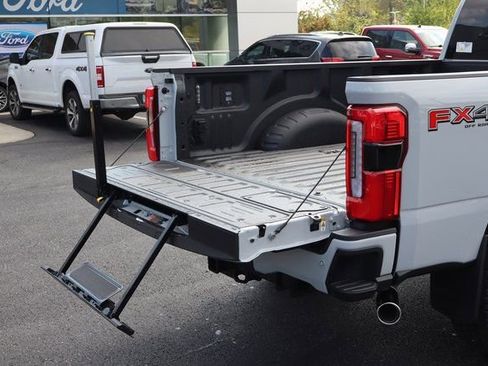 New 2026 Ford F350 Platinum image 22