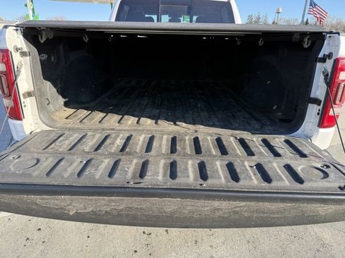 Used 2019 RAM 1500 Laramie image 9