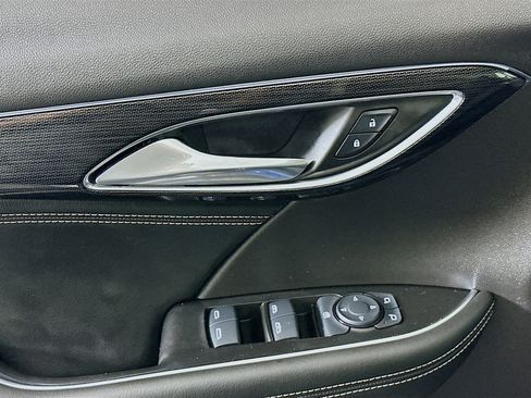 Used 2022 Buick Envision Preferred image 15