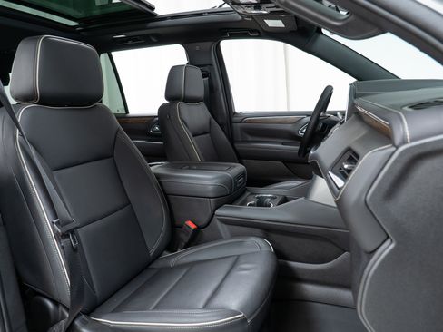 Used 2023 Chevrolet Tahoe Premier w/ Premium Package 2 image 22