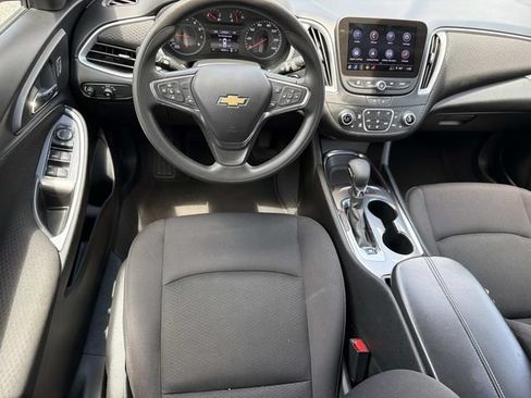 Used 2024 Chevrolet Malibu LT FWD image 26