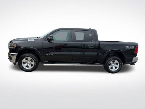 Used 2025 RAM 1500 Big Horn AWD/4WD image 2