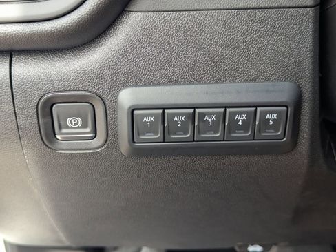 New 2025 Chevrolet Silverado 2500 W/T w/ WT Convenience Package image 35