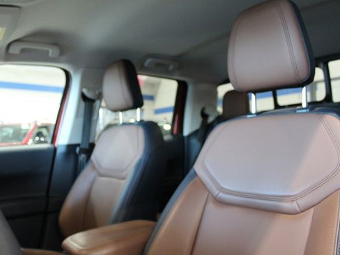 Used 2024 Ford Maverick Lariat w/ 4K Tow Package image 14