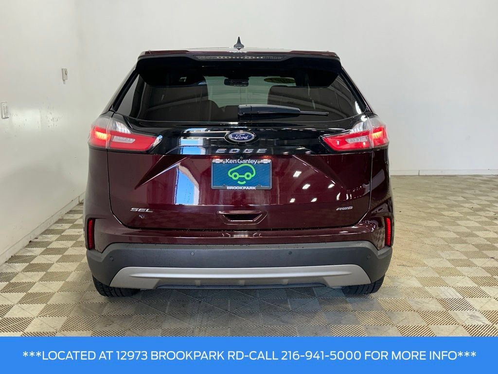 Used 2021 Ford Edge SEL w/ Convenience Package AWD/4WD image 6