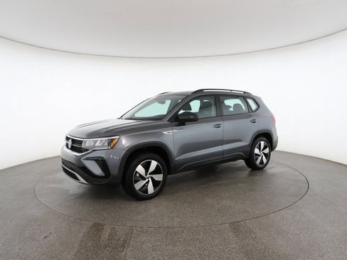 Used 2024 Volkswagen Taos S image 3