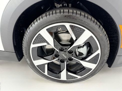 New 2026 MINI Cooper S image 29