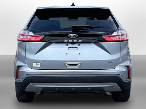 Used 2024 Ford Edge SEL w/ Convenience Package AWD/4WD image 4
