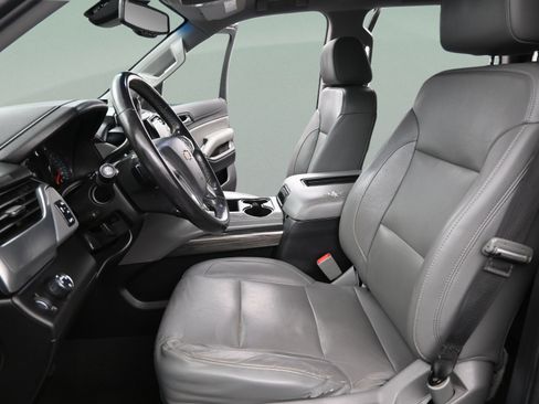 Used 2020 Chevrolet Tahoe LT RWD image 22