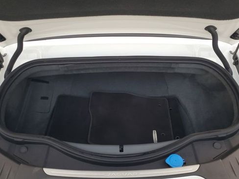 Used 2014 Jaguar F-TYPE Convertible image 9