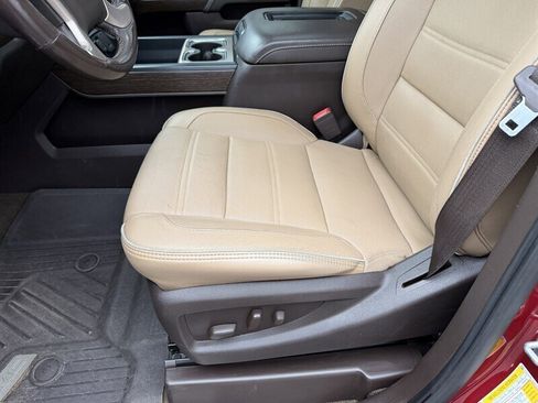 Used 2018 GMC Sierra 3500 Denali w/ Duramax Plus Package image 22