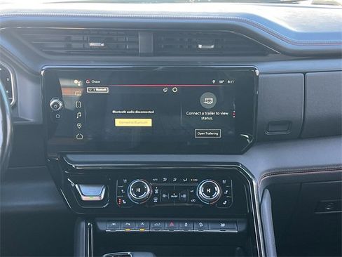 Used 2022 GMC Sierra 1500 AT4 w/ Technology Package image 5