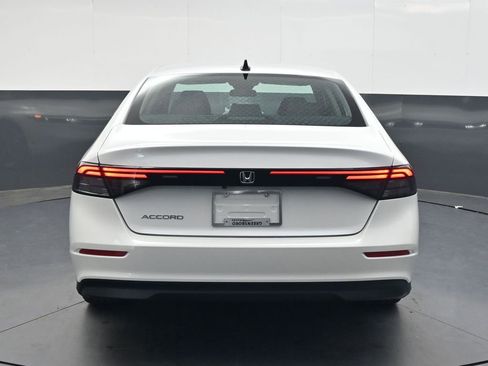 New 2026 Honda Accord SE image 5