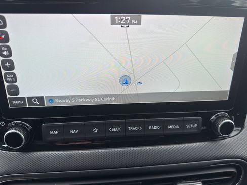 Used 2023 Hyundai Kona Limited image 25