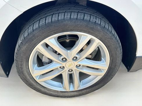 Used 2020 Chevrolet Equinox Premier AWD/4WD image 39