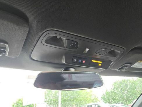 Used 2019 Chevrolet Camaro LT image 23